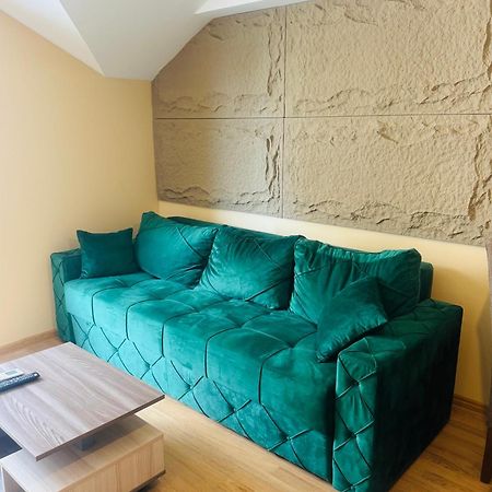 Apartmani Borova 2 Veliko Gradište 外观 照片